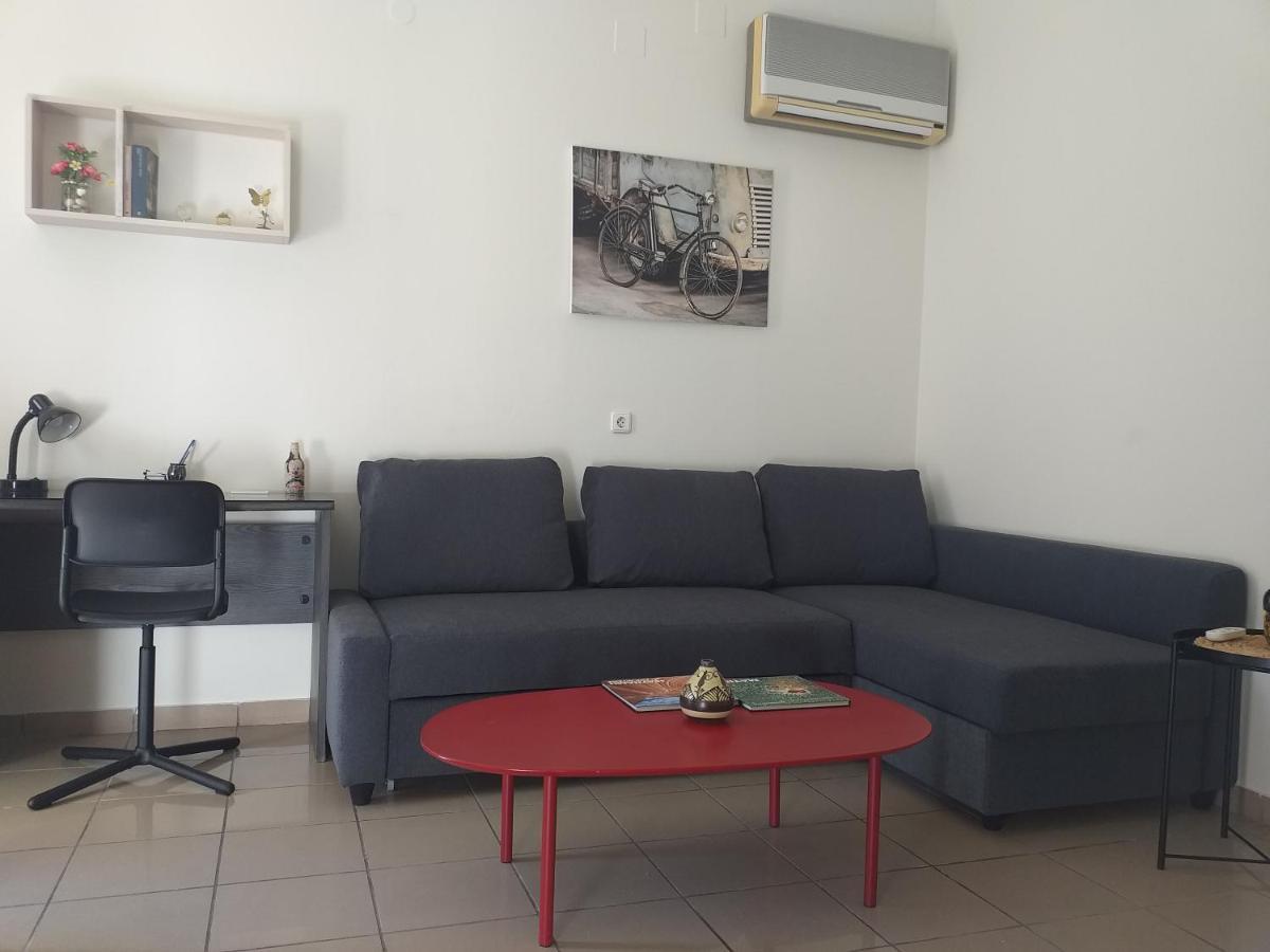 P&T Apartment Argostoli  Luaran gambar